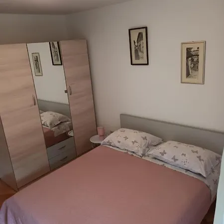 Apartman Kuvacic Omis