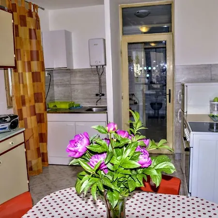 Apartman Kuvacic Apartment Omis