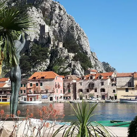 Apartman Kuvacic * Omis